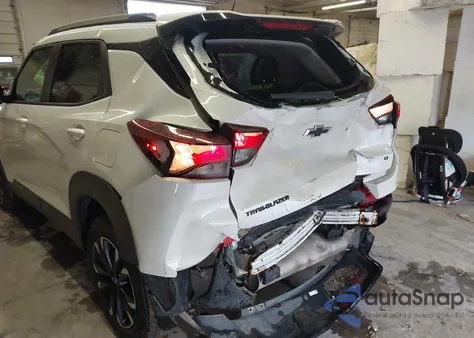 2021 Chevrolet Trailblazer Fwd Lt z USA, uszkodzony, nr VIN KL79MPSL4MB102923